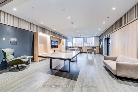 Photo 31 at 201 - 357 King Street W, Waterfront Communities C1, Toronto