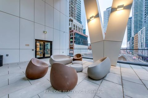 Photo 38 at 201 - 357 King Street W, Waterfront Communities C1, Toronto