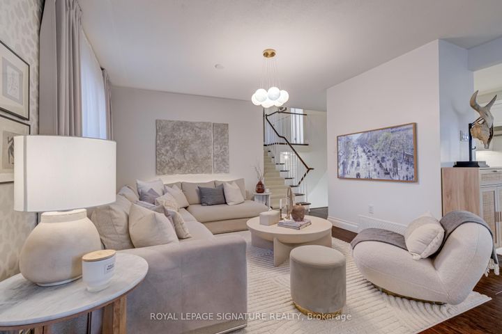Photo 10 at 28 Tivoli Court, Guildwood, Toronto