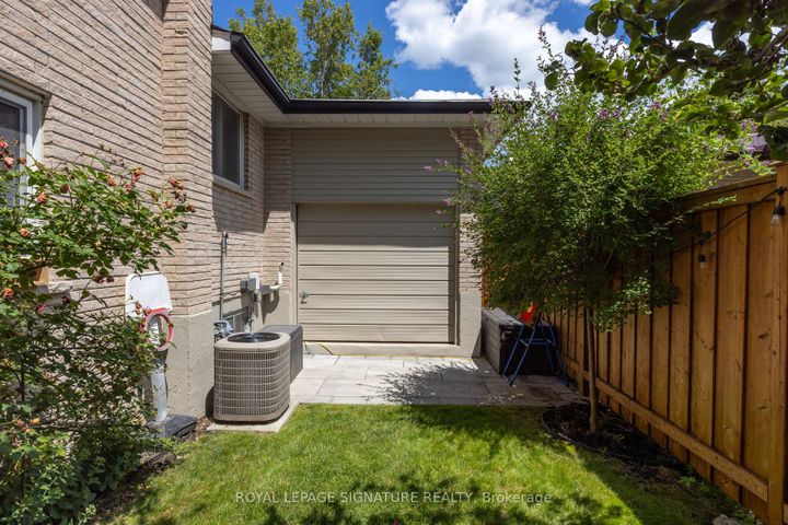 Photo 41 at 28 Tivoli Court, Guildwood, Toronto