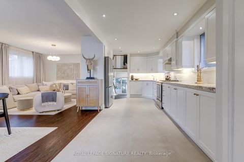 Photo 6 at 28 Tivoli Court, Guildwood, Toronto