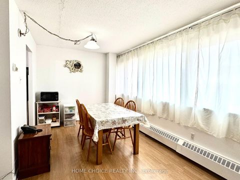 Photo 6 at 404 - 100 Leeward Glenway, Flemingdon Park, Toronto