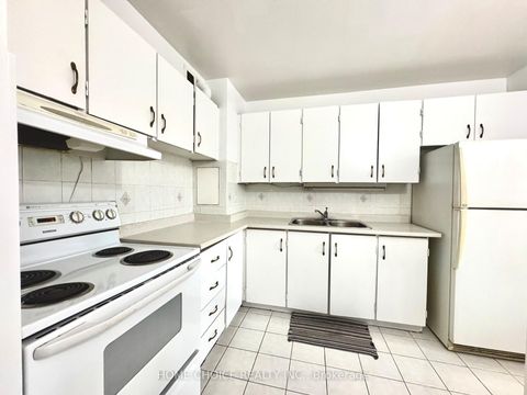 Photo 9 at 404 - 100 Leeward Glenway, Flemingdon Park, Toronto