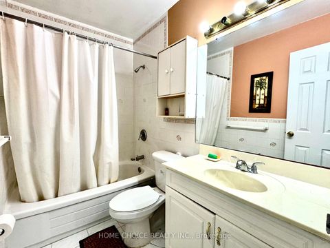 Photo 13 at 404 - 100 Leeward Glenway, Flemingdon Park, Toronto