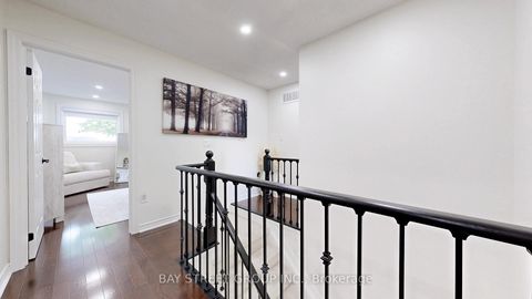 Photo 18 at 53 Priscilla's Place, Painswick South, Barrie