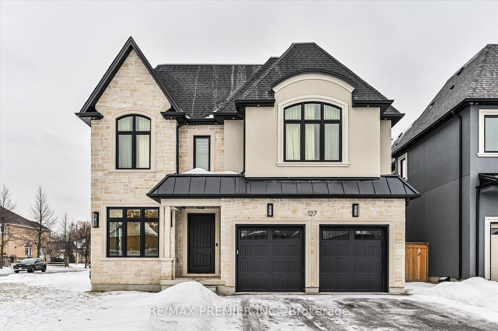 127 Carmela Avenue, Oak Ridges, Richmond Hill photo number 2