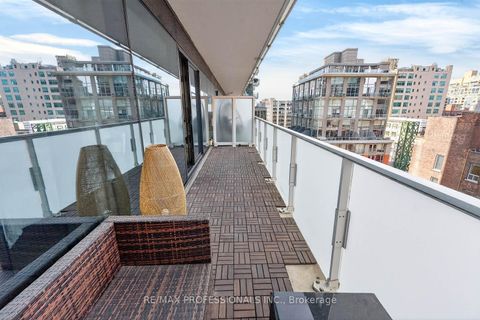 Photo 11 at 805 - 11 Charlotte Street, Waterfront Communities C1, Toronto