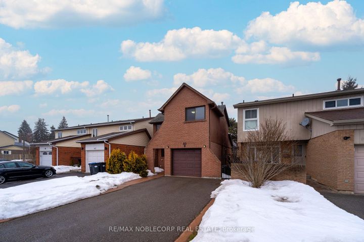 Photo 2 at 60 Cowan Road, Brampton West, Brampton