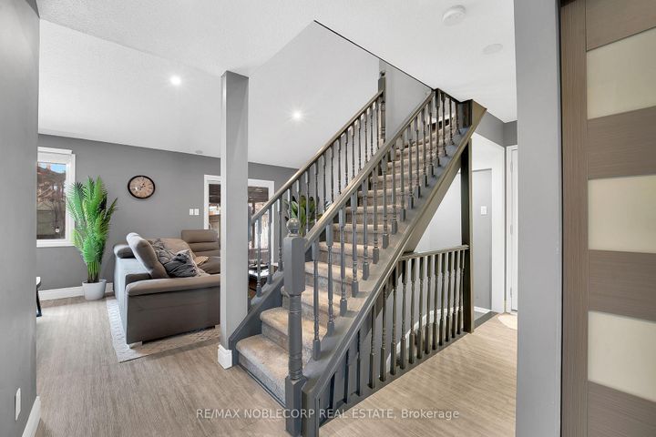 Photo 15 at 60 Cowan Road, Brampton West, Brampton