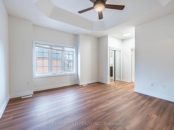 Photo 21 at 2 Bryony Road, Northwest Brampton, Brampton