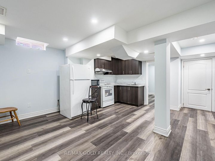 Photo 29 at 2 Bryony Road, Northwest Brampton, Brampton