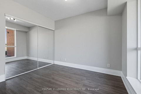 Photo 13 at 505 - 21 UPPER DUKE Crescent, Unionville, Markham