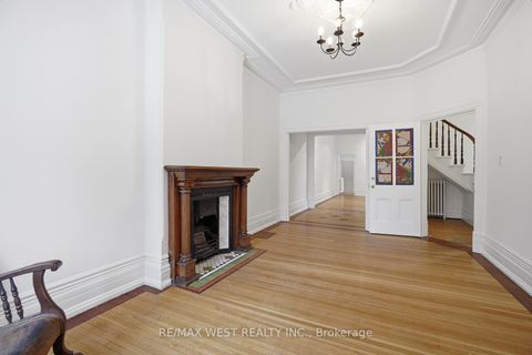 Photo 8 at 40 River Street, Regent Park, Toronto