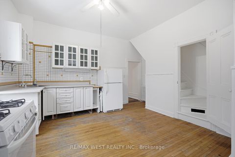 Photo 18 at 40 River Street, Regent Park, Toronto