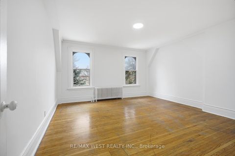 Photo 22 at 40 River Street, Regent Park, Toronto