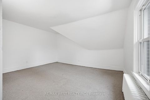 Photo 34 at 40 River Street, Regent Park, Toronto