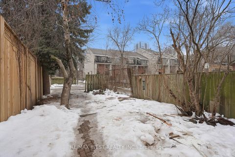 Photo 47 at 40 River Street, Regent Park, Toronto