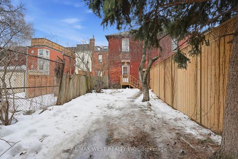 Photo 48 at 40 River Street, Regent Park, Toronto