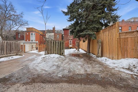 Photo 49 at 40 River Street, Regent Park, Toronto