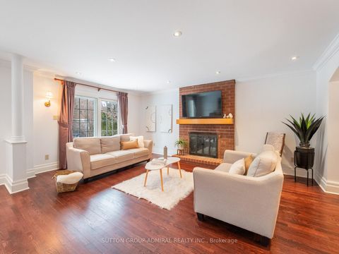 Photo 12 at 3 Larksong Court, Victoria Village, Toronto