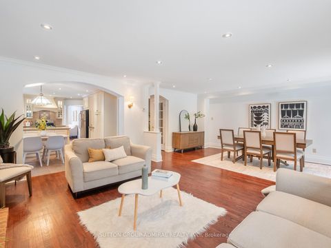 Photo 14 at 3 Larksong Court, Victoria Village, Toronto