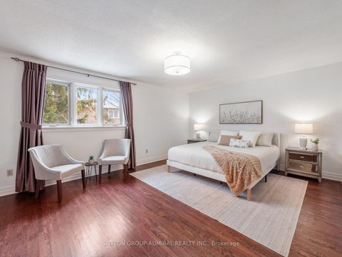 Photo 20 at 3 Larksong Court, Victoria Village, Toronto