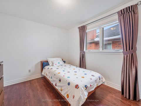 Photo 25 at 3 Larksong Court, Victoria Village, Toronto