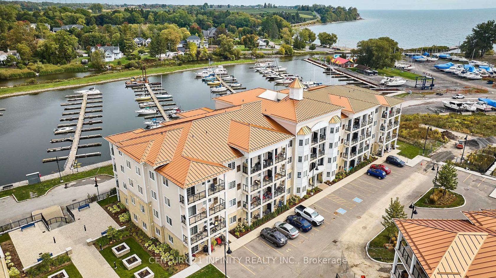 101 - 70 Shipway Avenue, Newcastle, Clarington 