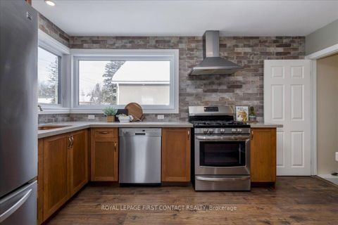 Photo 6 at 159 Codrington Street, Codrington, Barrie