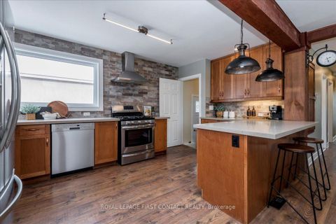 Photo 7 at 159 Codrington Street, Codrington, Barrie