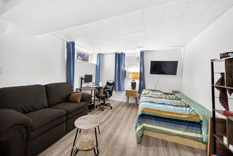 Photo 15 at 168 Hurst Drive, Bayshore, Barrie