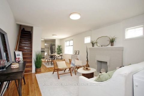 Photo 6 at 1746 Queen Street E, The Beaches, Toronto