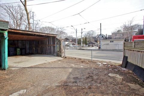 Photo 25 at 1746 Queen Street E, The Beaches, Toronto