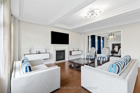 Photo 14 at 56 Ria Court, King City, King