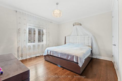 Photo 39 at 56 Ria Court, King City, King