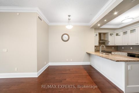 Photo 7 at 317 - 9909 Pine Valley Drive, Vellore Village, Vaughan