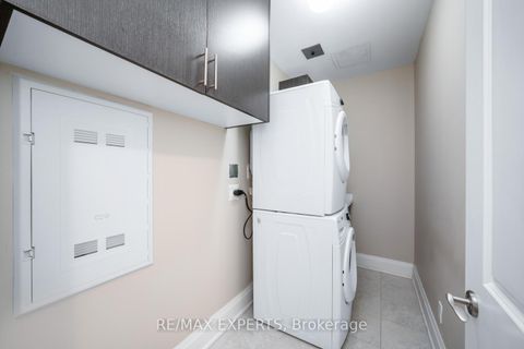 Photo 14 at 317 - 9909 Pine Valley Drive, Vellore Village, Vaughan