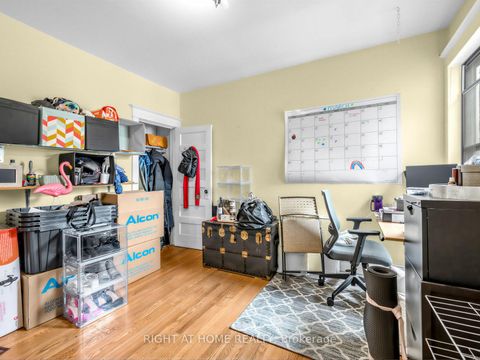 Photo 5 at 542 Crawford Street, Little Italy, Toronto