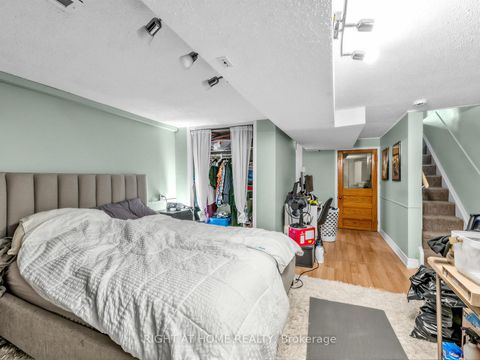 Photo 24 at 542 Crawford Street, Little Italy, Toronto