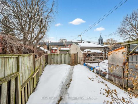 Photo 29 at 542 Crawford Street, Little Italy, Toronto