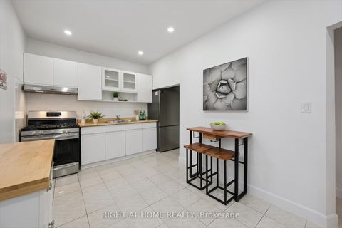 Photo 7 at 1 Auburn Avenue, Davenport, Toronto