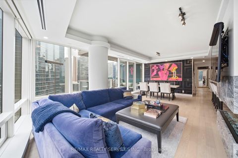 Photo 21 at 2209 - 180 University Avenue, Bay Street Corridor, Toronto