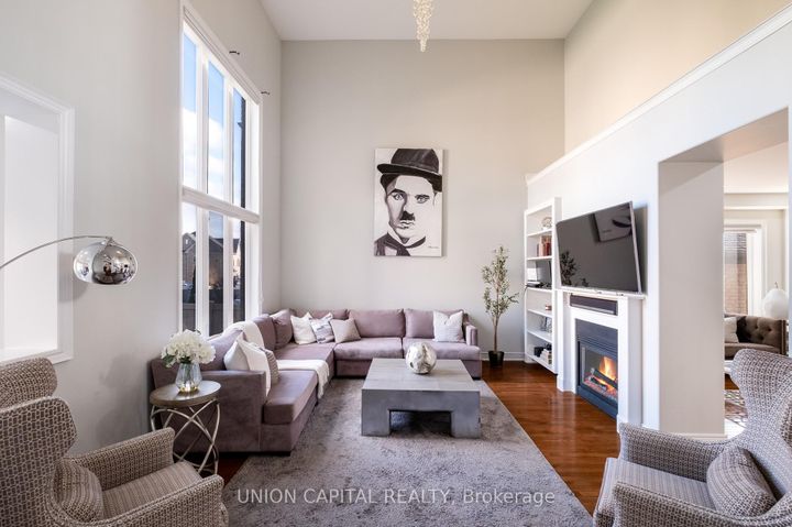 Photo 6 at 67 Royal West Drive, Credit Valley, Brampton