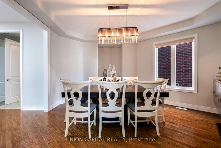 Photo 8 at 67 Royal West Drive, Credit Valley, Brampton