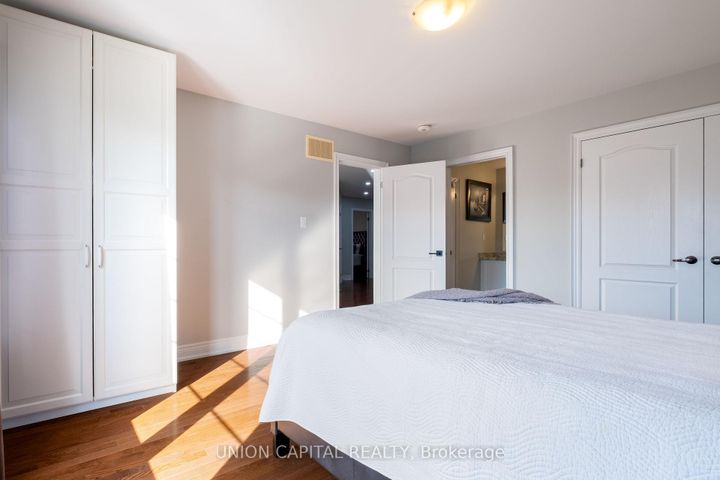 Photo 25 at 67 Royal West Drive, Credit Valley, Brampton