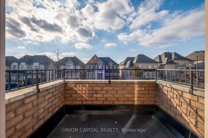 Photo 28 at 67 Royal West Drive, Credit Valley, Brampton