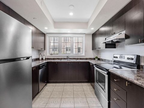 Photo 8 at 38 Glenstal Path, Windfields, Oshawa