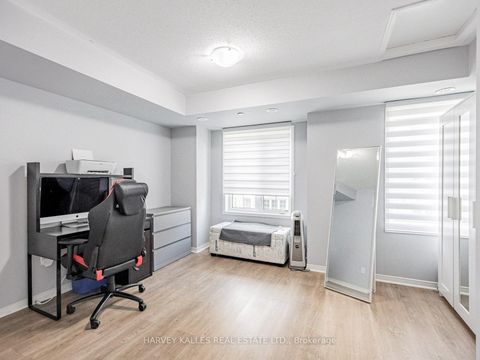 Photo 22 at 38 Glenstal Path, Windfields, Oshawa