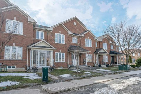 Photo 2 at 47 Davos Road, Vellore Village, Vaughan