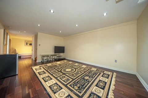 Photo 32 at 47 Davos Road, Vellore Village, Vaughan